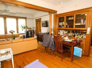 812 W Webster Ave, Chicago, IL 60614