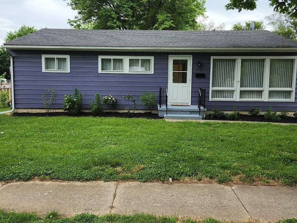 1st image of 405 S 1st St