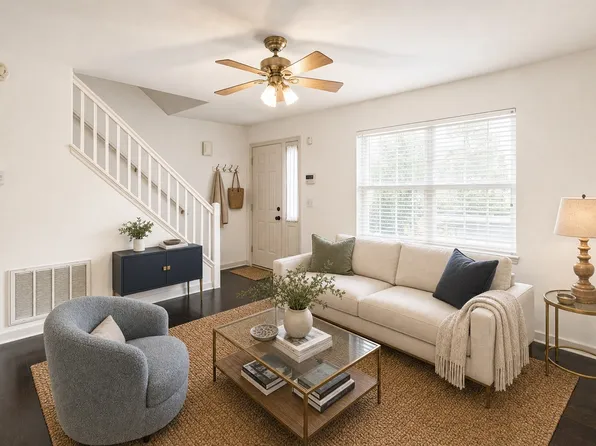 8217 Coley Davis Rd, Nashville, TN 37221