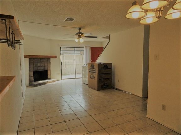 4th image of 9522 Pagewood Ln #9522