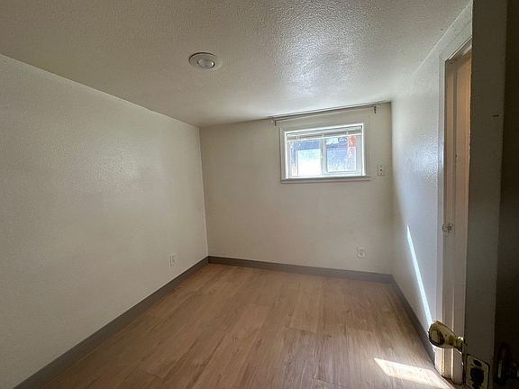 3rd image of 754 N 10th St