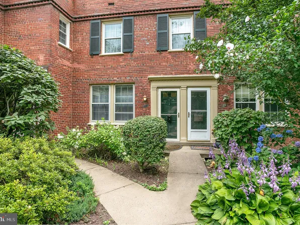 1201 S Barton St Unit 174, Arlington, VA 22204