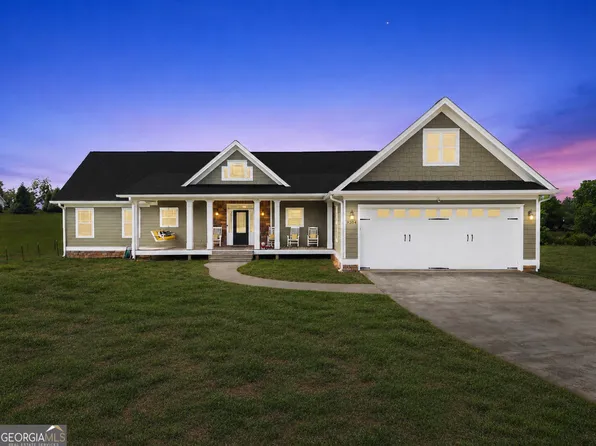 9204 Skitts Mountain Dr, Lula, GA 30554