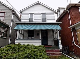 523 Walnut St, Vandergrift, PA 15690