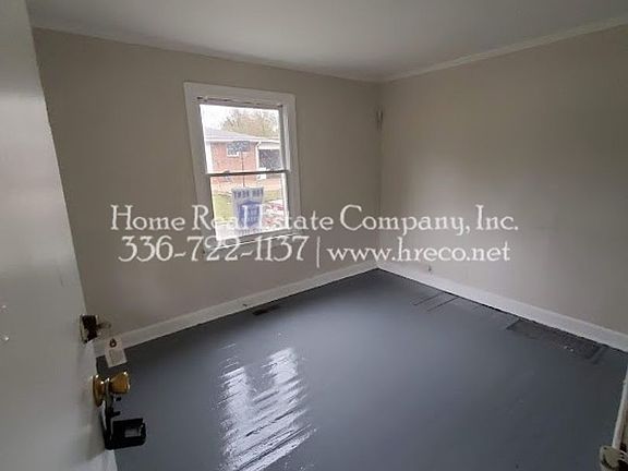 2nd image of 1241-1245 Hattie Ave #1243