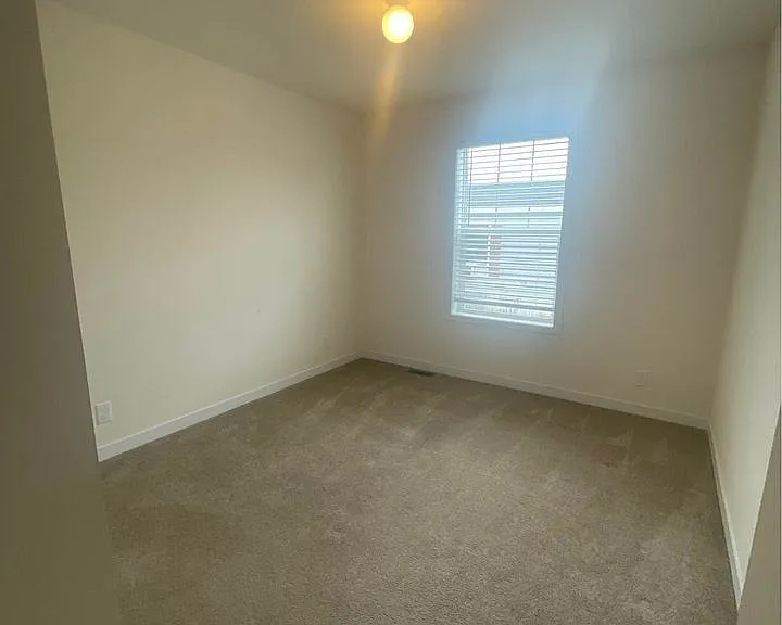 Oakridge Estates — Photo 31