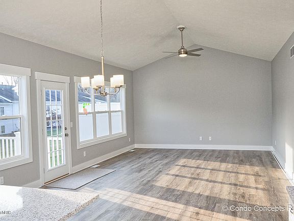3rd image of 266 Shoreside Dr N #66