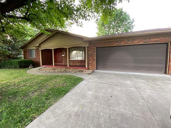 2nd image of 2331 Emert Ave