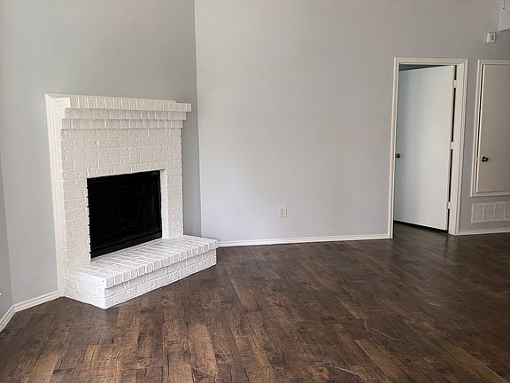 5th image of 3019 Oak Ridge Pl