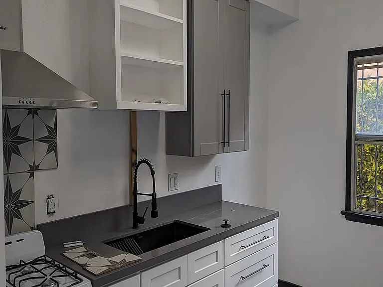 1264 Browning Blvd — Photo 7