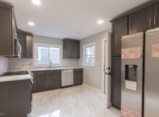 35 Watson Ave FLOOR 2, West Orange, NJ 07052
