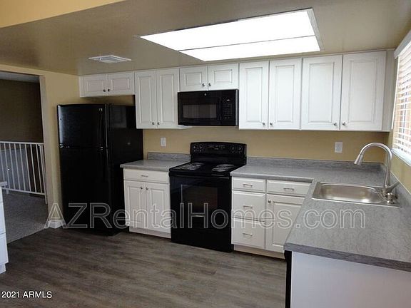5th image of 17038 N 37th Ave