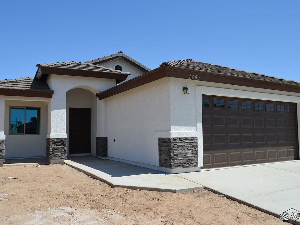 1st image of 4003 E Monreal Ln