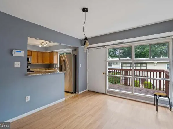 4735 Parkman Ct, Annandale, VA 22003