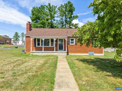 2337 Mount Vernon St, Waynesboro, VA, 22980