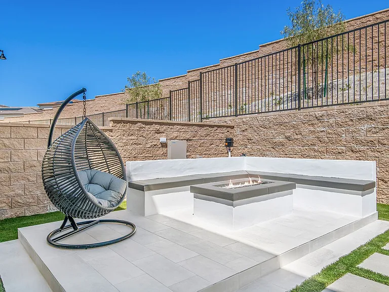 20601 W Overlook Ct — Photo 39