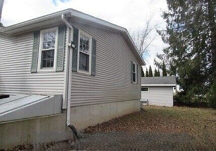 2nd image of W2506 Circle Dr