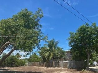 28505 Jolly Roger Dr, Little Torch Key, FL 33042