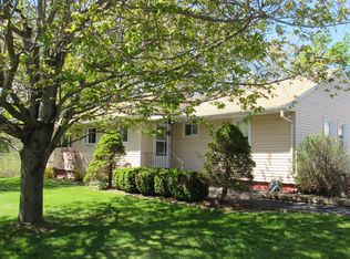 210 Leeds Athens Rd, Athens, NY 12015