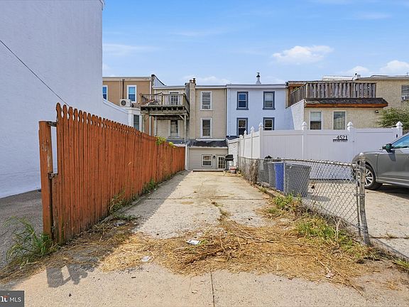 2nd image of 4519 Ritchie St #1/2