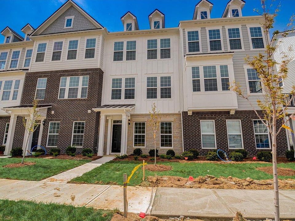 1st image of 14525 Brecon Ln