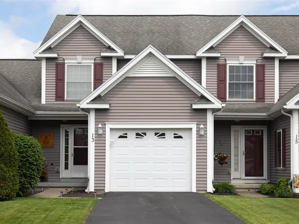 13 Hawthorn Cir, Geneseo, NY 14454