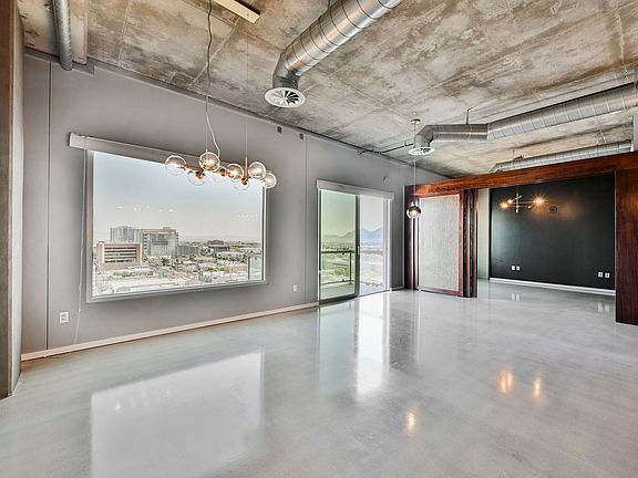 4th image of 900 Las Vegas Blvd S Unit 901
