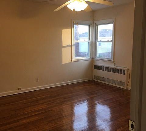 2nd image of 15726 98th St #2