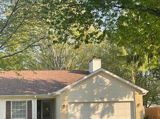 2010 Clara Mae Ct, Springfield, IL 62711