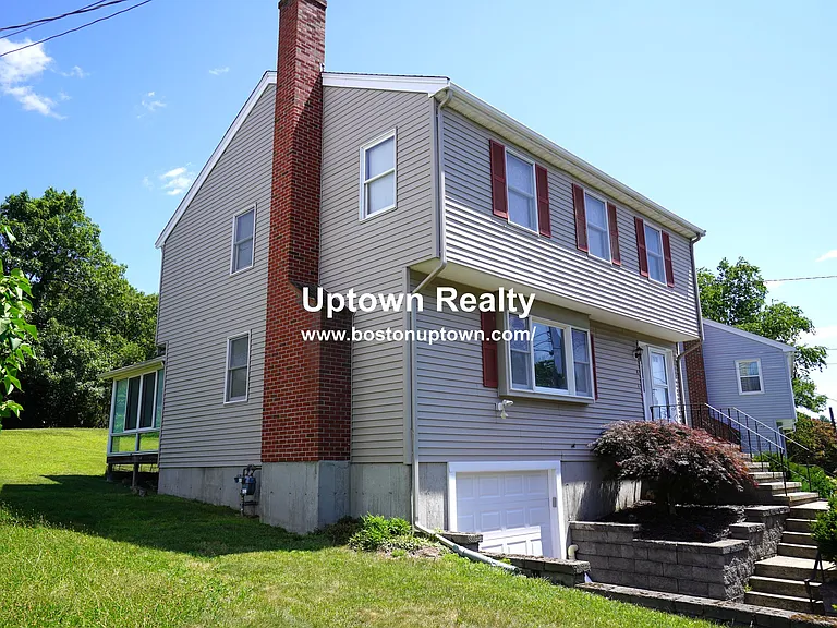 Mann St — Photo 29