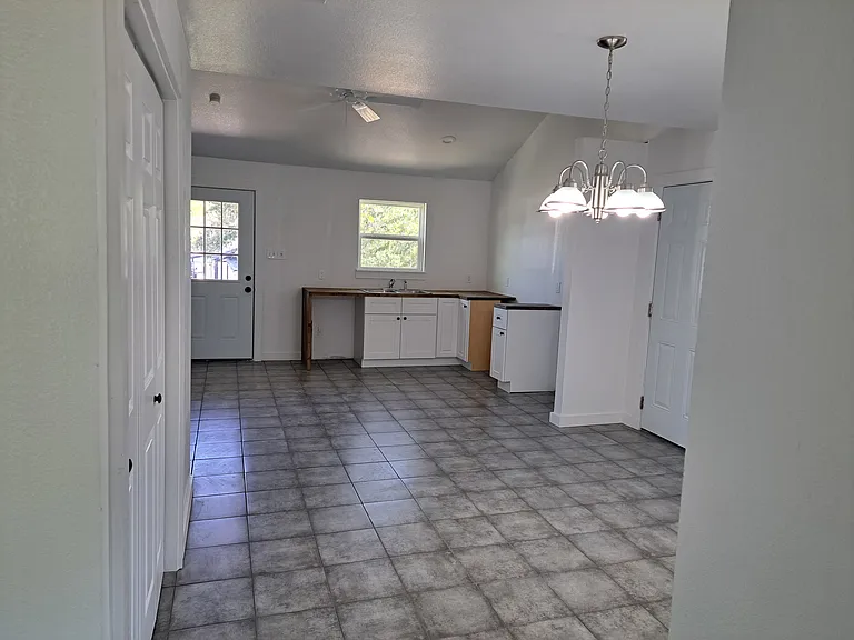 2437 Hawkins Lilly Rd — Photo 9