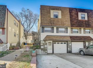 2818 Shelley Rd, Philadelphia, PA 19152