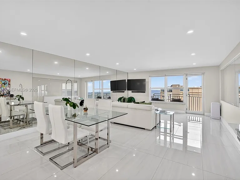 3000 E Sunrise Blvd #14C — Photo 11