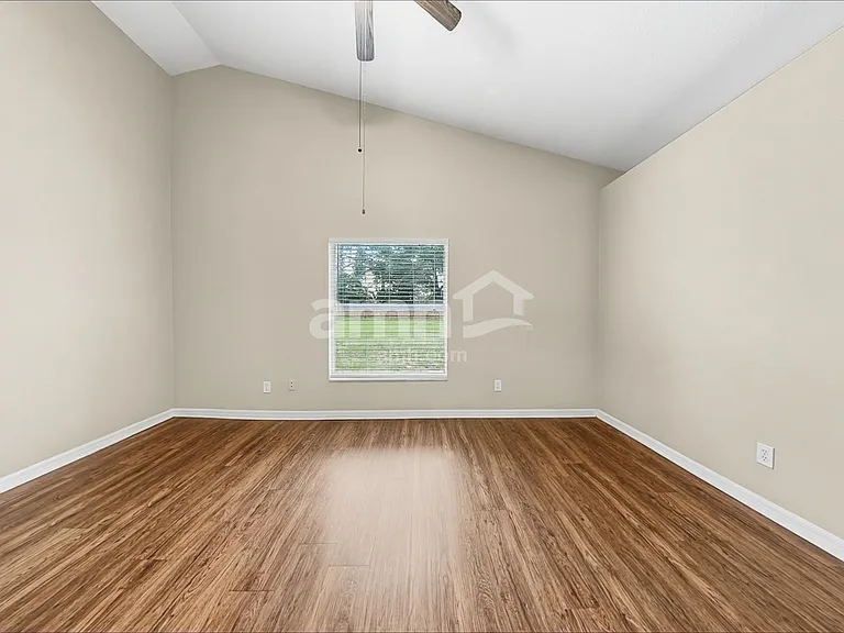 11330 Jim Ct — Photo 10