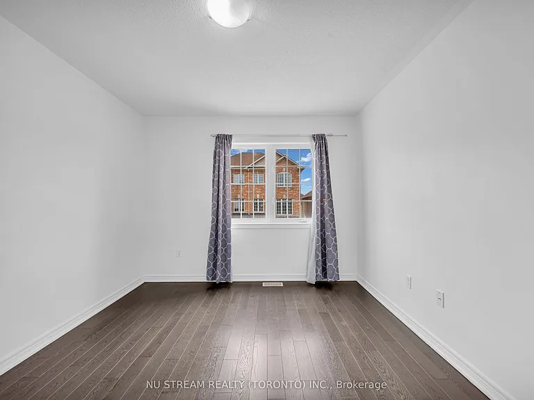 17 Greenery Rd — Photo 23