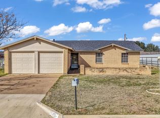 1701 SE 12th St, Mineral Wells, TX 76067