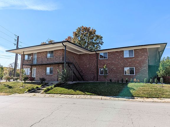 2nd image of 10301 Medallion Dr #285