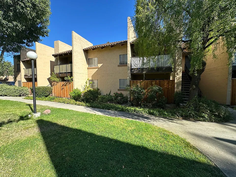 247 N Capitol Ave #164