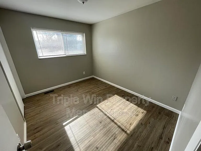 1225 Carla Dr — Photo 15