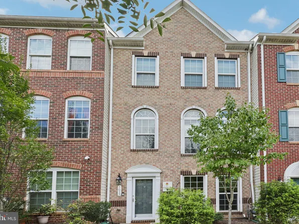 1613 Wesbourne Dr, Upper Marlboro, MD 20774