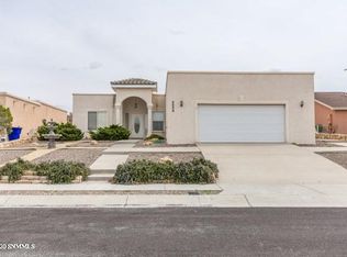 2898 Quasar Dr, Las Cruces, NM 88011