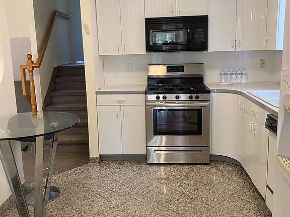 3rd image of 1211 E 66th St Floor 2