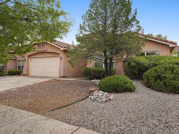 6008 Arrow Point Rd NW, Albuquerque, NM 87120