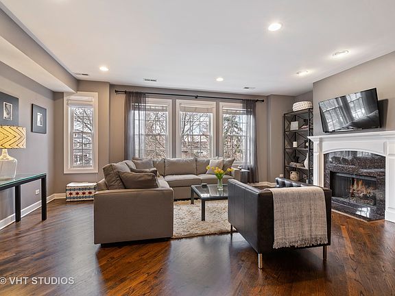 2nd image of 1227 N Paulina St #2N