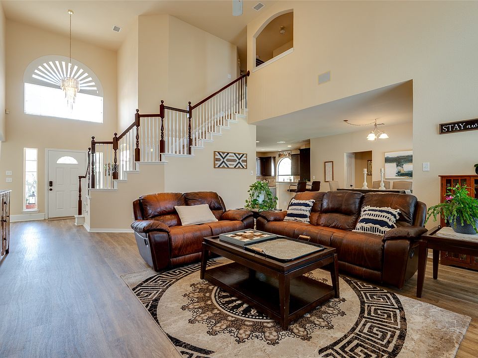 1st image of 1405 Kingsbrook Cir