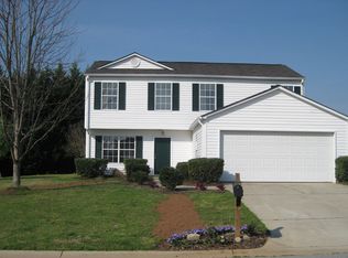 114 Granary Dr, Simpsonville, SC 29681