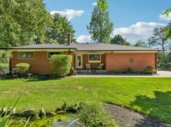 230 Union Avenue, Holbrook, NY 11741