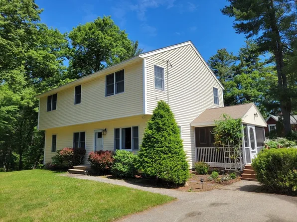 107 Maple Rd, Tewksbury, MA 01876