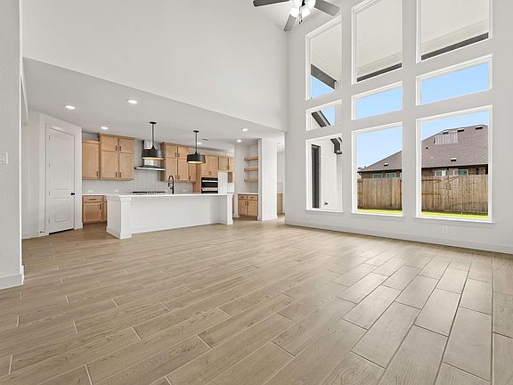 5th image of 30939 Golden Felipe St