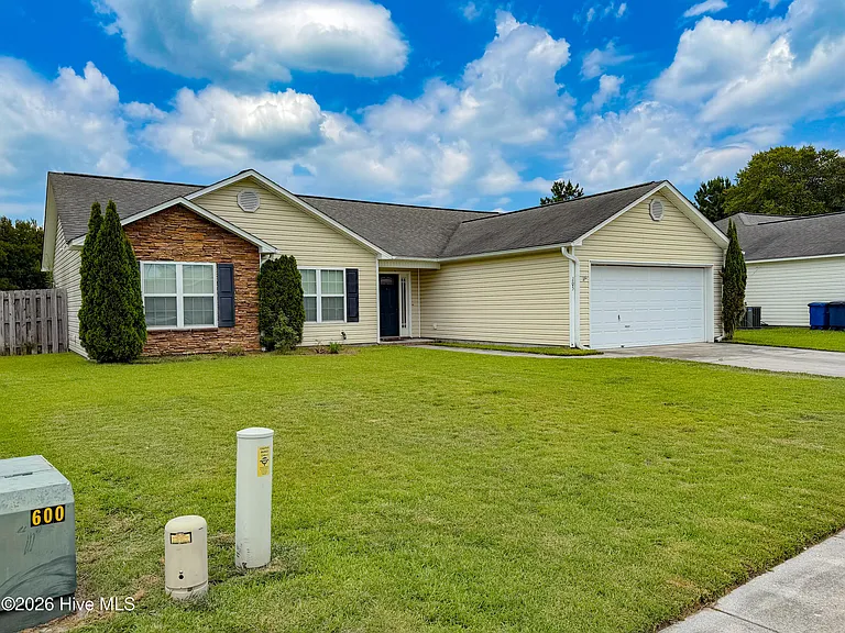 205 Wynbrookee Ln — Photo 11